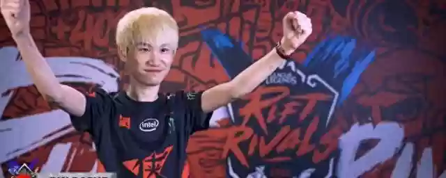 战队最佳阵容搭配(简单干净战队名字)