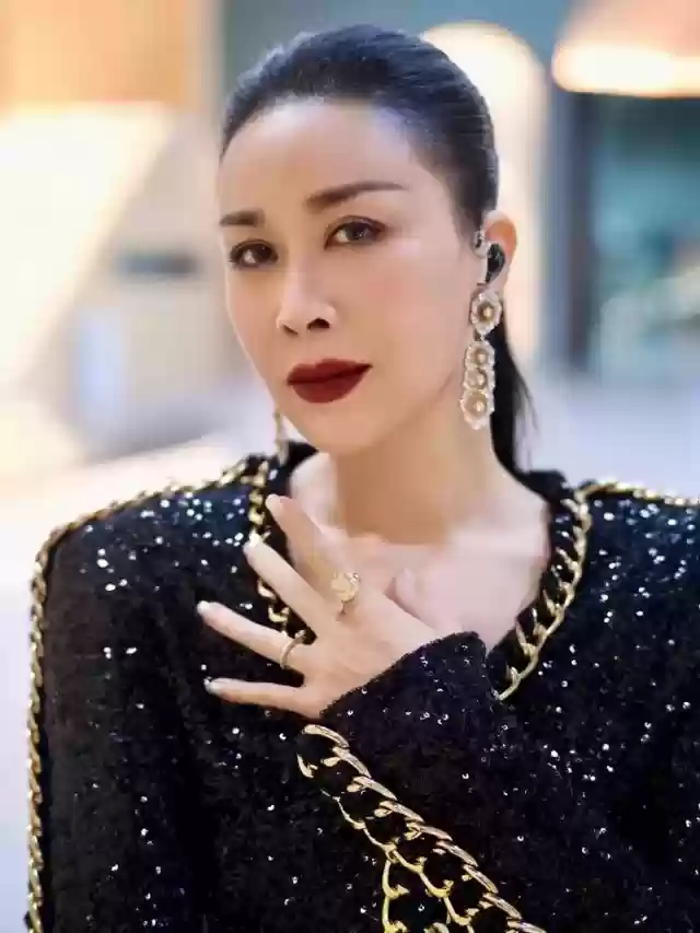 2010歌手阵容(2005年超级女声前十名)插图7