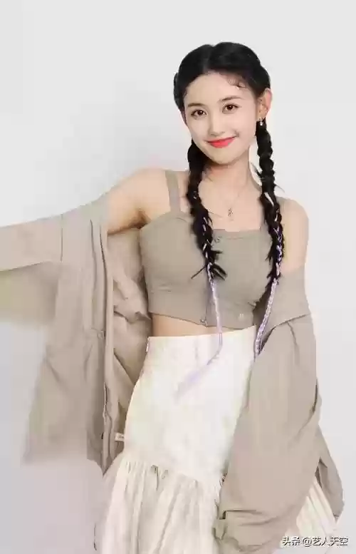 依依冷门阵容插图1