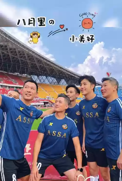 露脸阵容插图