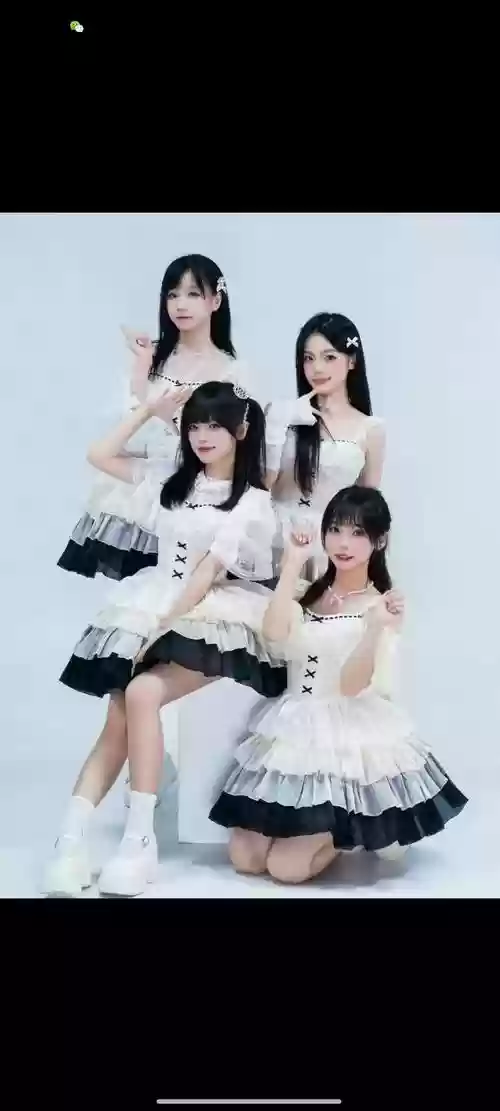 姐妹摆阵容_1插图