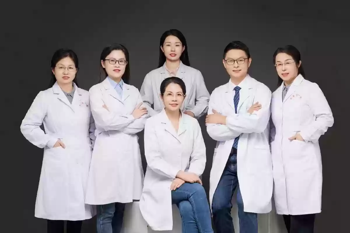 医师阵容合拍插图1