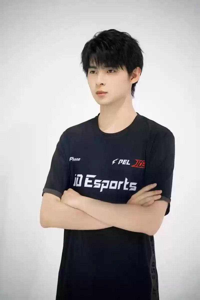 伞兵搭配什么阵容插图1